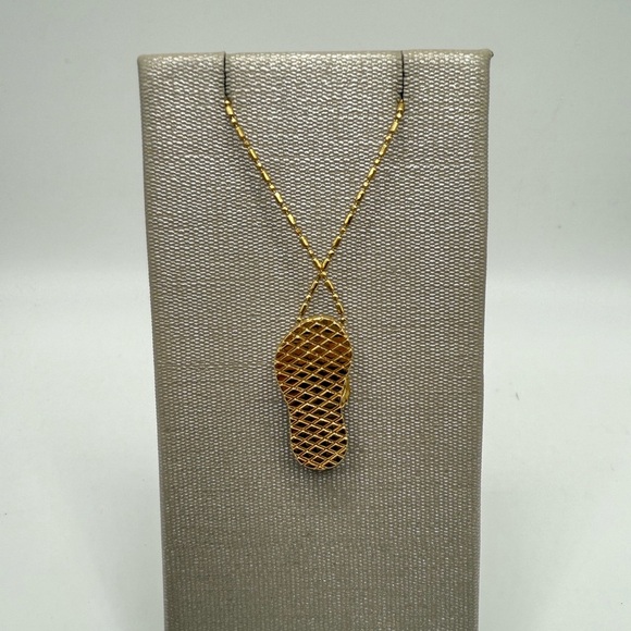 Cookie Lee Gold Flip Flop Necklace - Picture 2 of 4